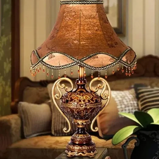 Victorian-lamp-1.jpg-1